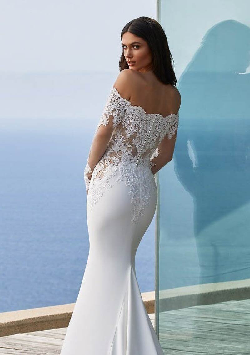 Della Wedding Dress - Wedding Atelier NYC Pronovias - New York