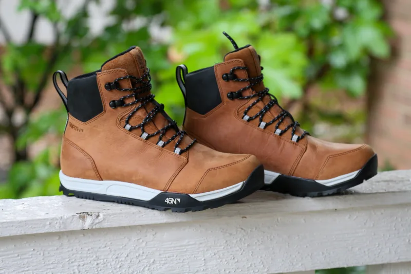 Winter Cycling Boots Get Stylish Upgrade with New 45NRTH Öland