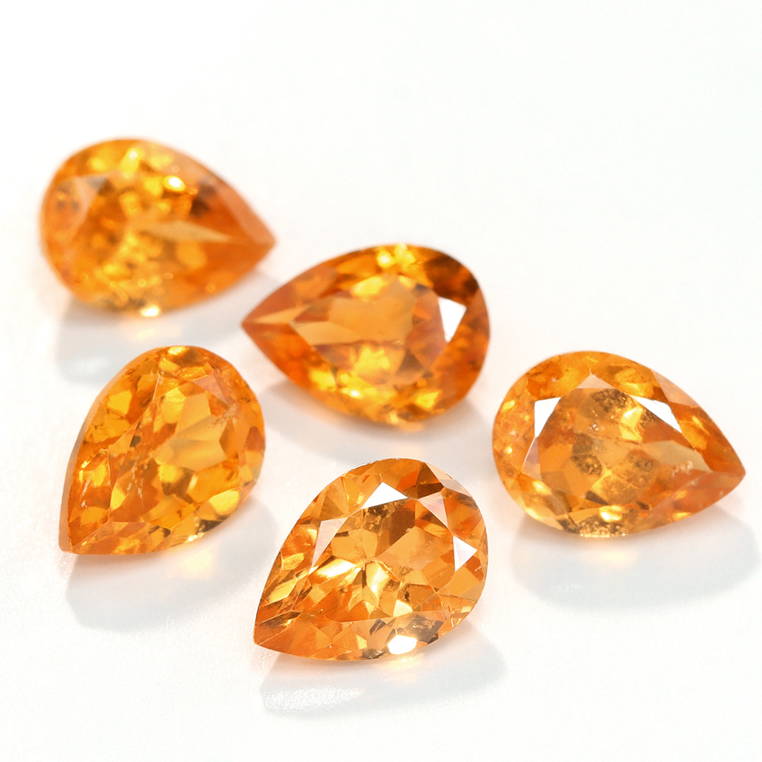 ♢N♢K18 ピンキッシュオレンジトルマリン4.55ct チャーム ♢N♢K18
