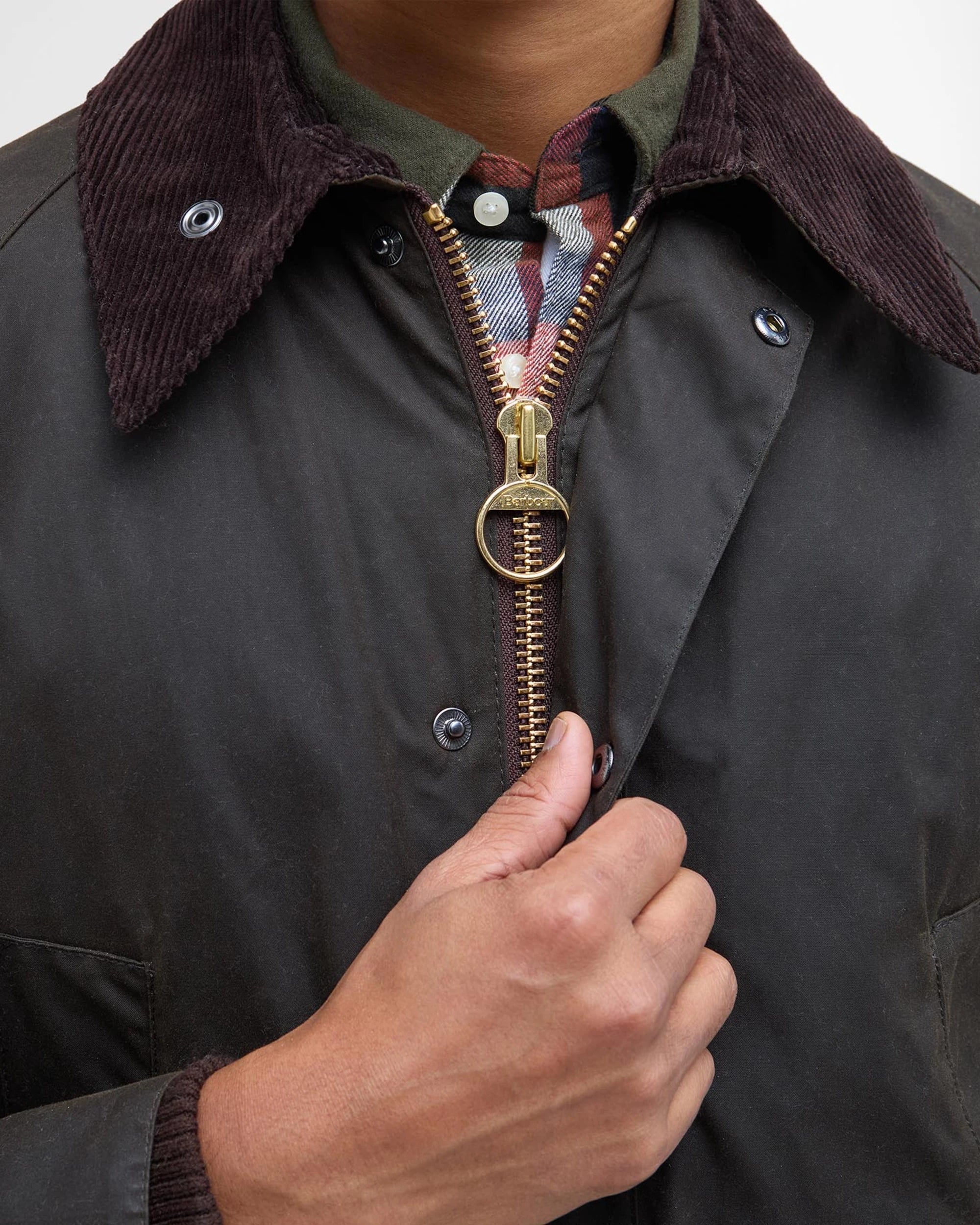 Barbour Men's Classic Bedale Waxed Jacket in Olive – Boardroom