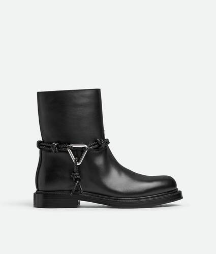 レディース ハイブランド レザーブーツ | Bottega Veneta® JP