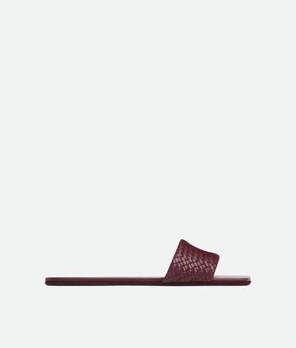 レディース 高級革サンダル | Bottega Veneta® JP