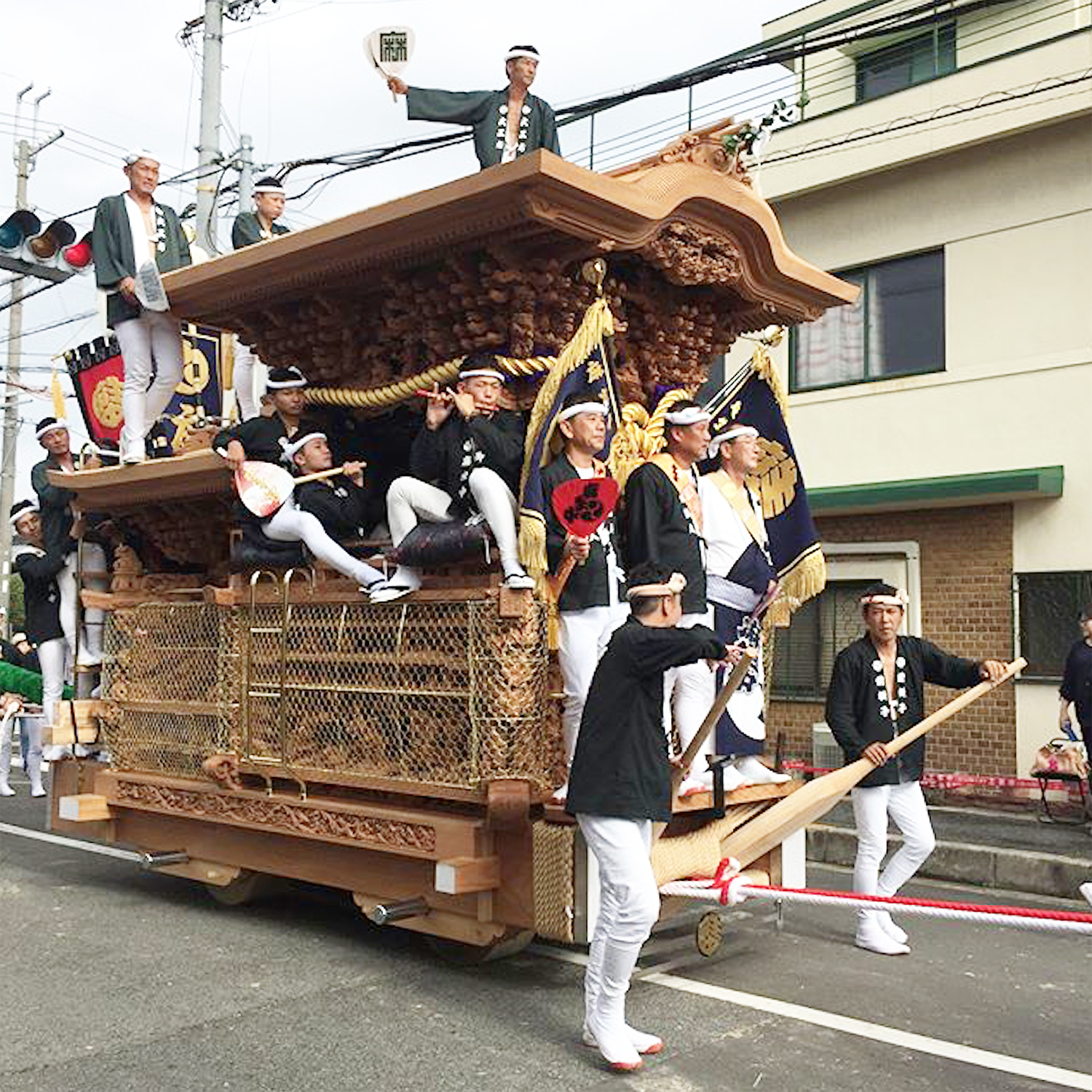 麻生中のだんじり小屋（貝塚・麻生郷地区）泉祭記