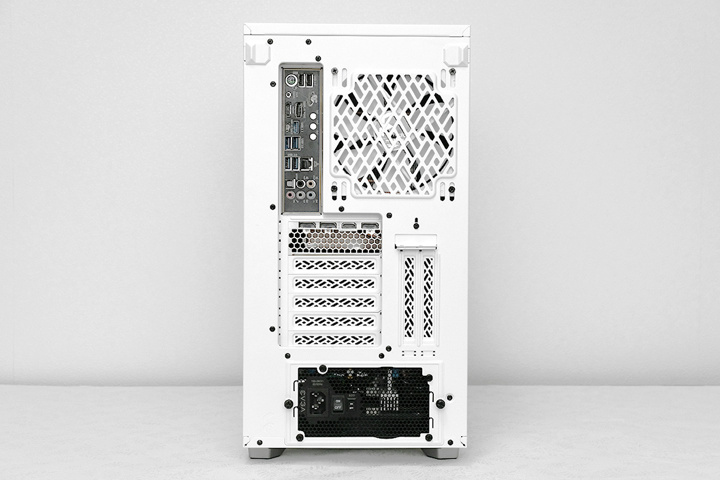 Fractal Design 『Define 7』 レビューチェック ～進化した定番