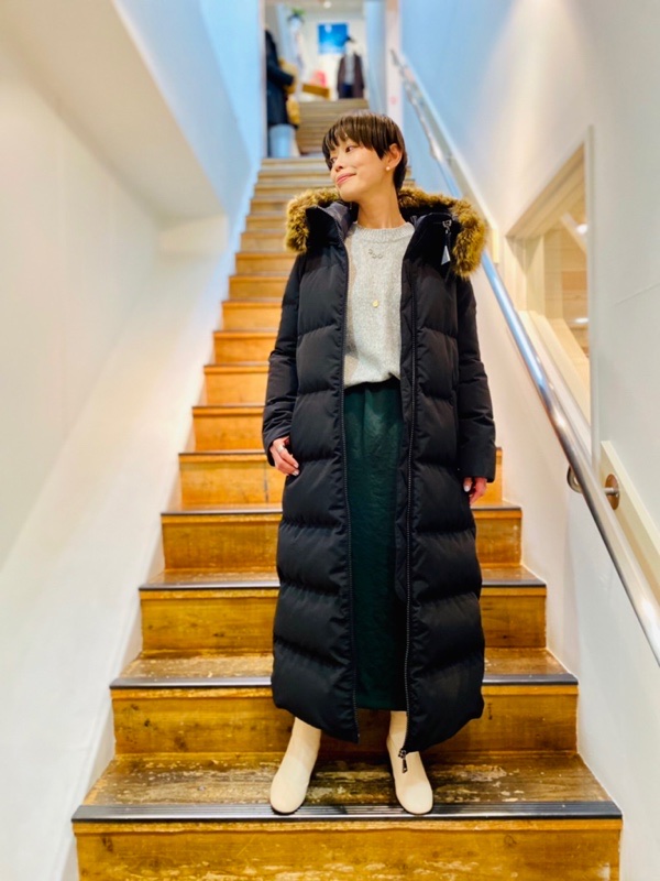 MONCLER】待ってました！超ホットなファー付きロングダウン！♡ | bay