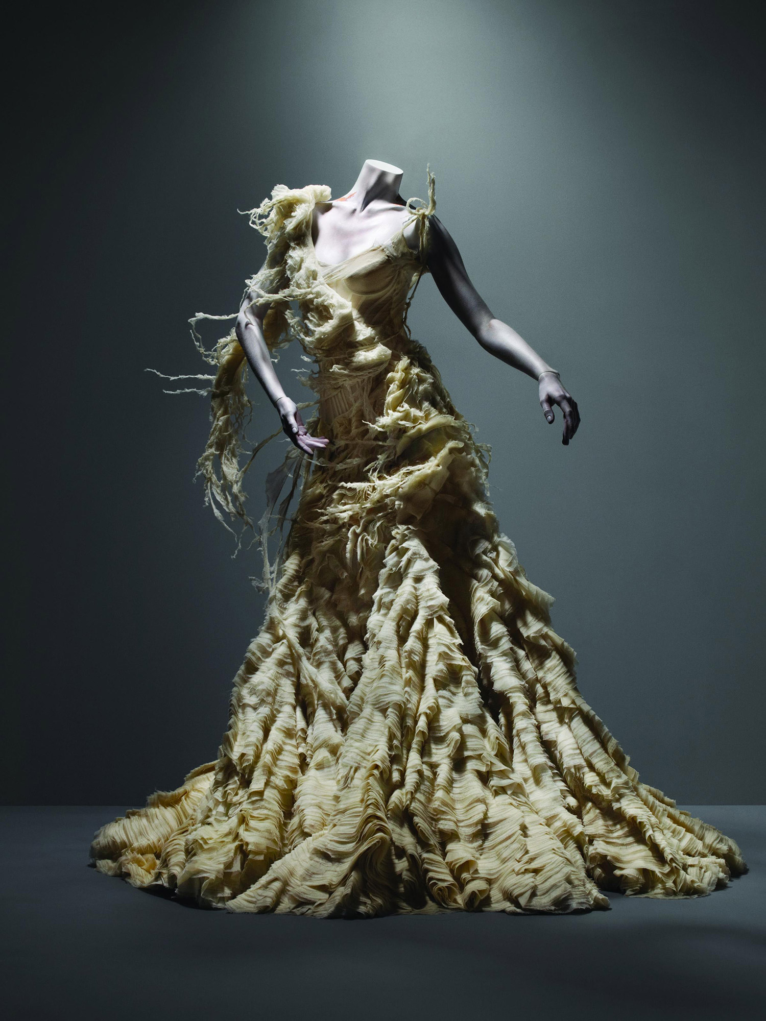 Oyster” Dress, Irere, spring/summer 2003 | Alexander McQueen