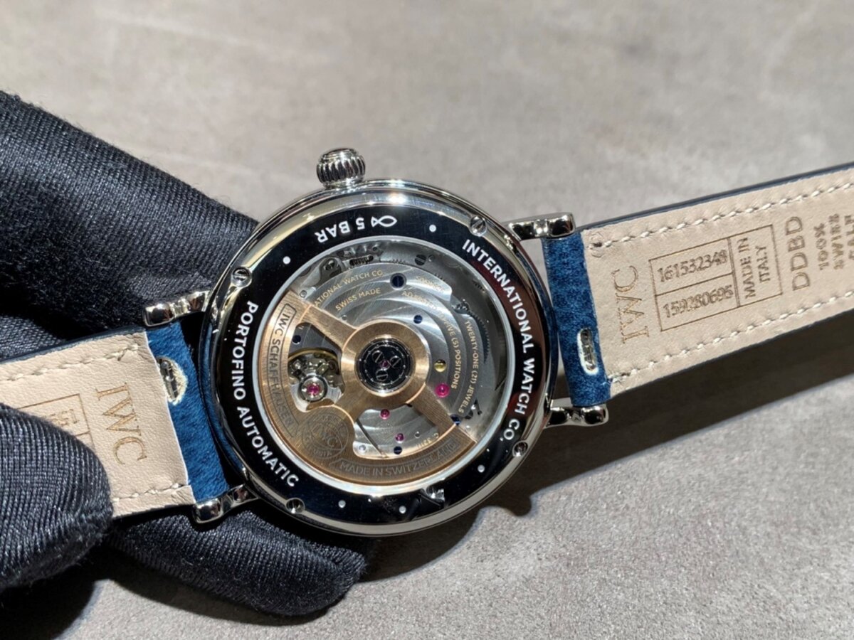 IWC】レディースモデルでも自動巻きが良い？煌びやかなデザインと