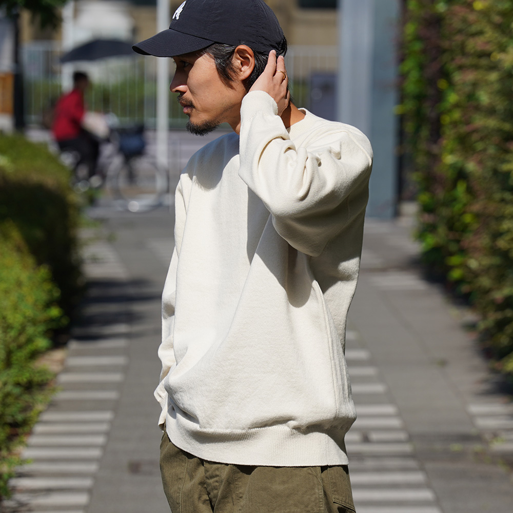 Yonetomi ヨネトミ /「新しい日常」に寄り添うベーシックなニット