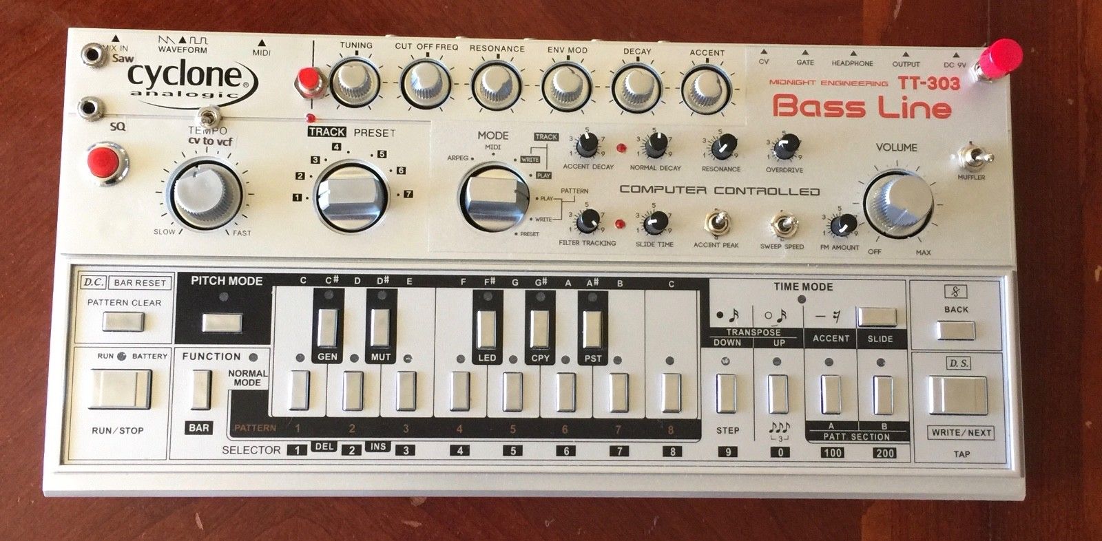 MATRIXSYNTH: Cyclone Analogic TT-303 Bass-Bot Analog Synth w
