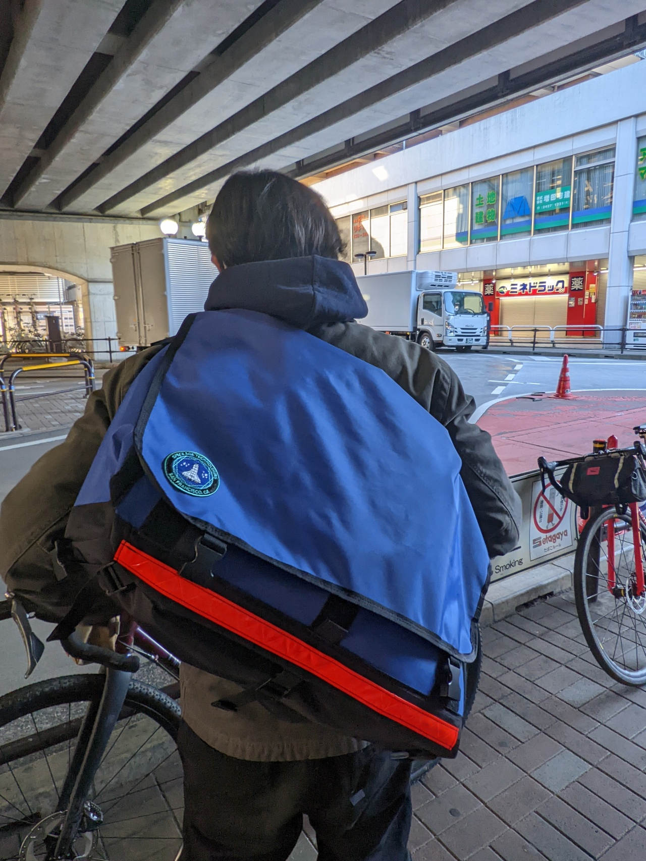 BAGABOO* workhorse messenger bag (black) - BLUE LUG ONLINE STORE