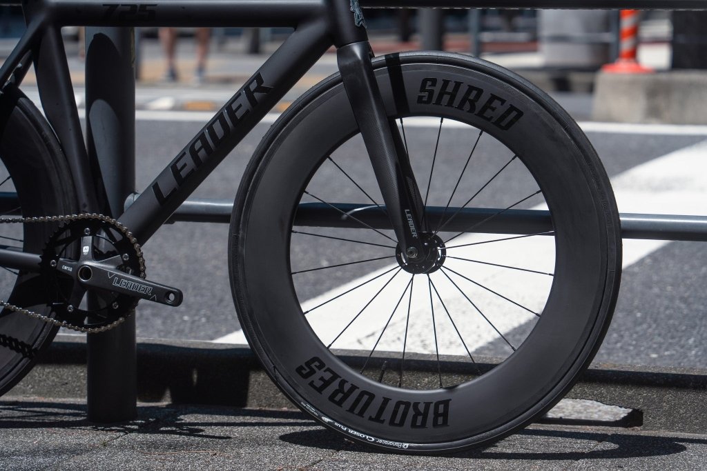 LEADER 725TR 