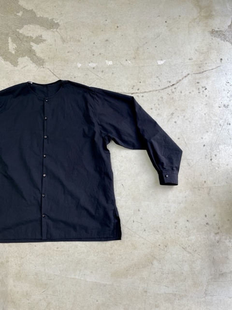 kaval / No-collar plain shirt , wide(カヴァルのノーカラーワイド