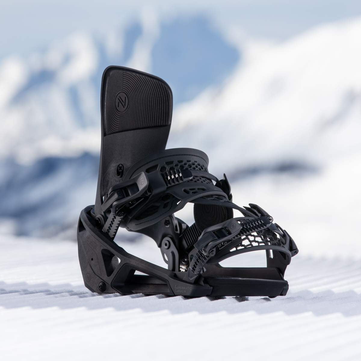 スノーボード NIDECKER SUPERMATIC BLACK 23-24 M 24-25モデル. NIDECKER .『 SUPERMATIC 』. Black . ナイデッカー