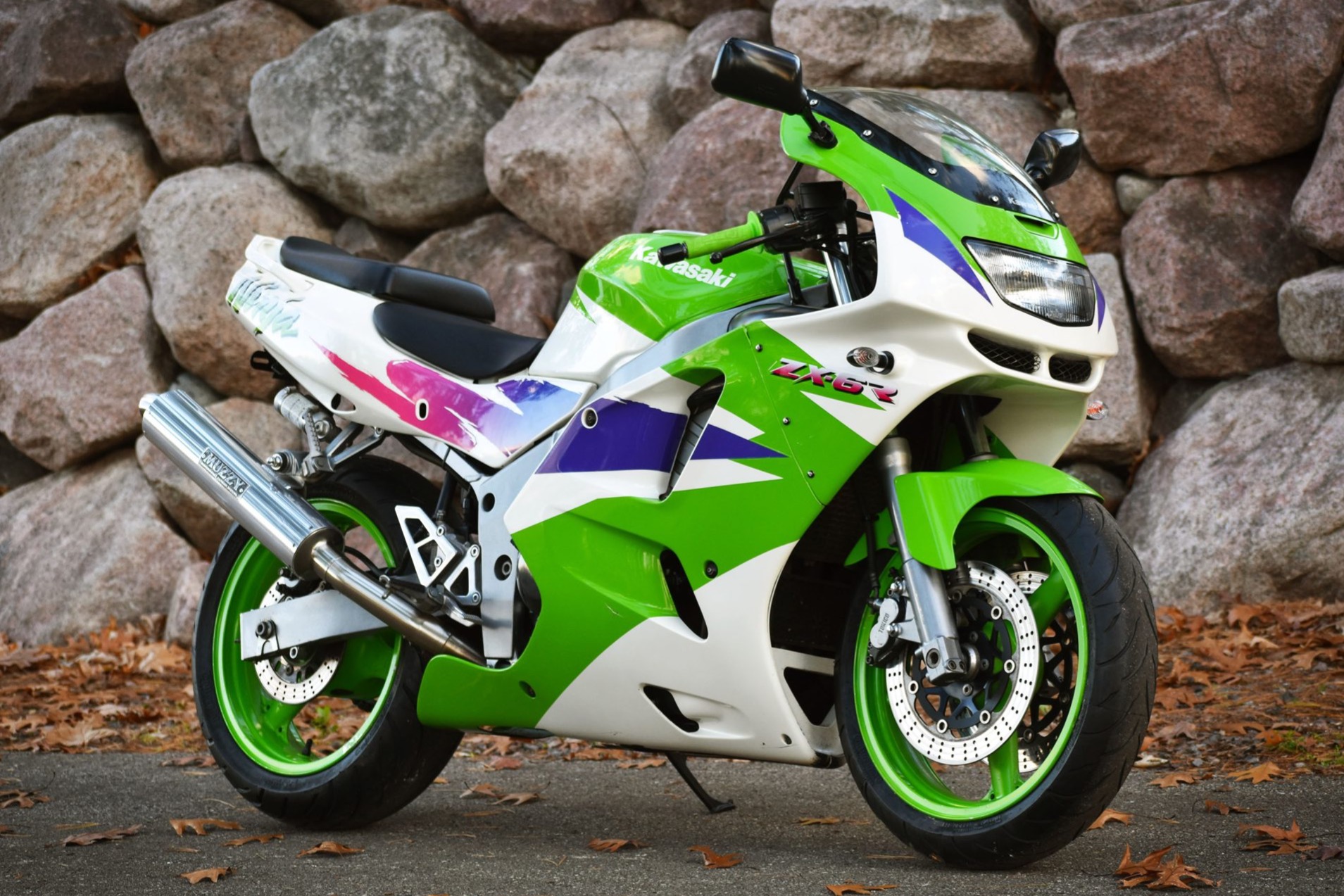 No Reserve: 1995 Kawasaki Ninja ZX-6R for sale on BaT Auctions