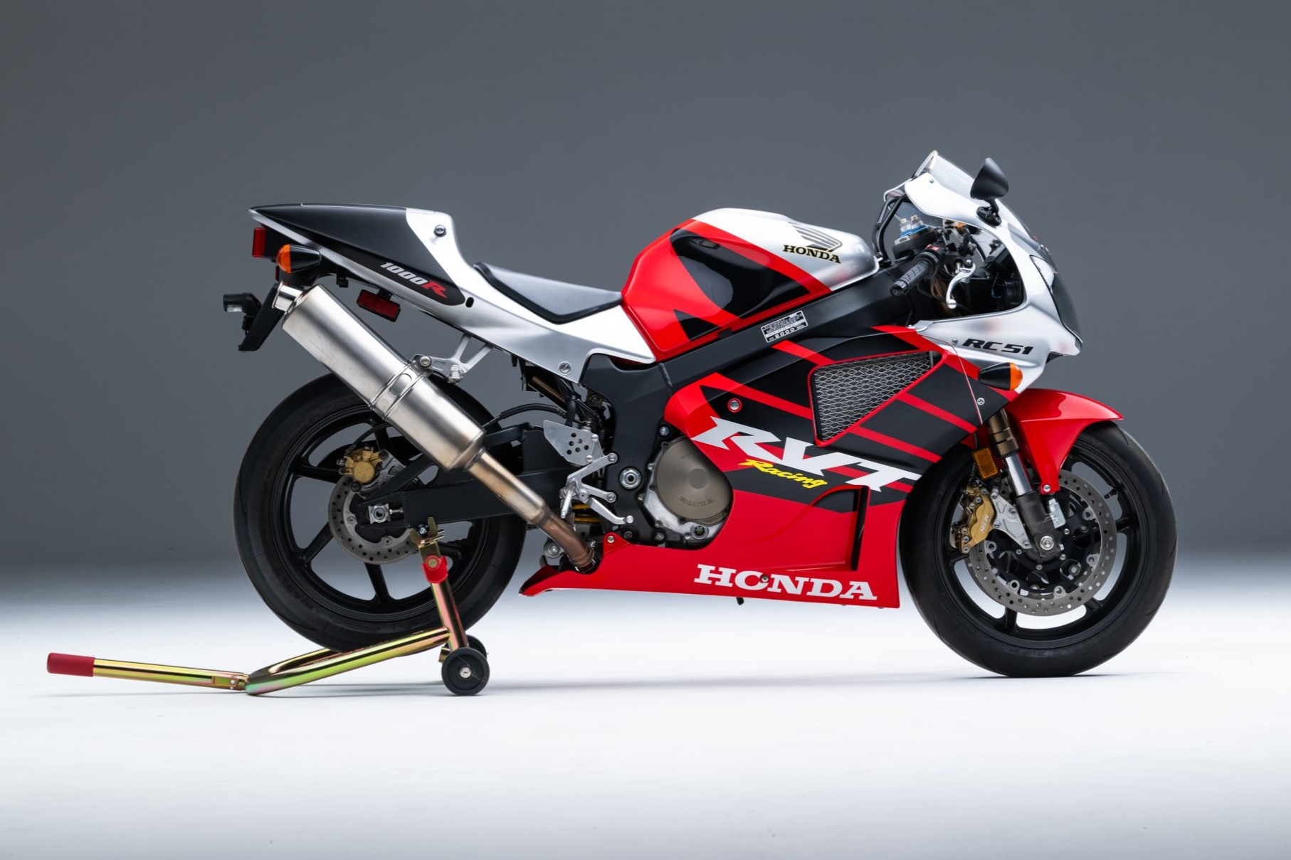 No Reserve: 948-Mile 2000 Honda RVT1000R RC51 for sale on BaT