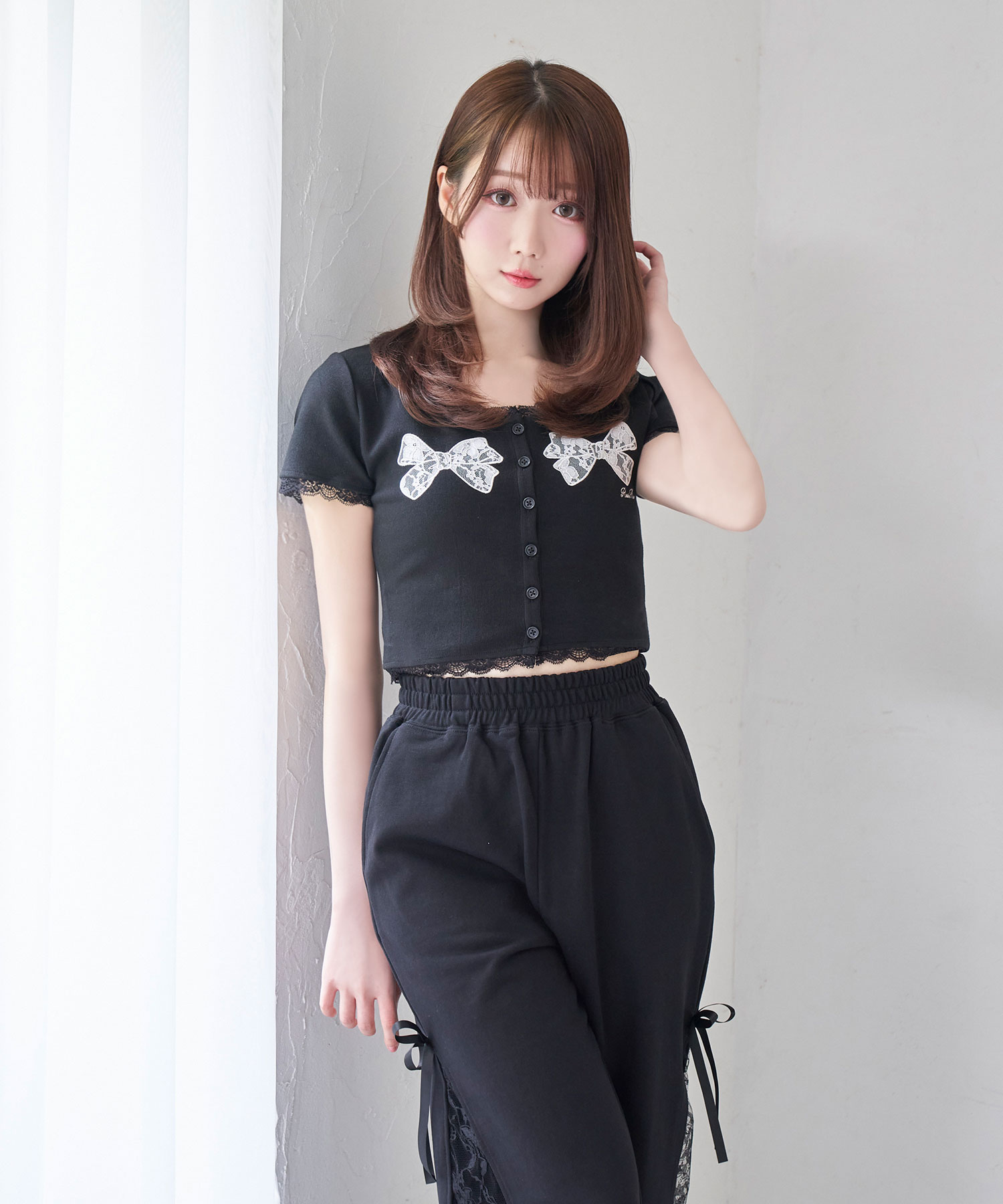 lace ribbon embro cut tops – BUNNY APARTMENT