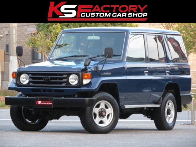 トヨタ ランドクルーザー70 4.2 LX ディーゼル 4WD（価格:417.8万円