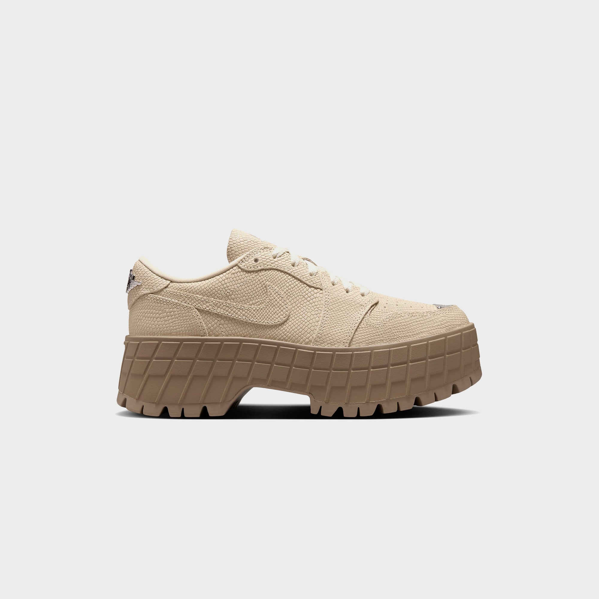 Nike Air Jordan 1 Brooklyn Low - Rattan / Desert Camo – Kith Canada