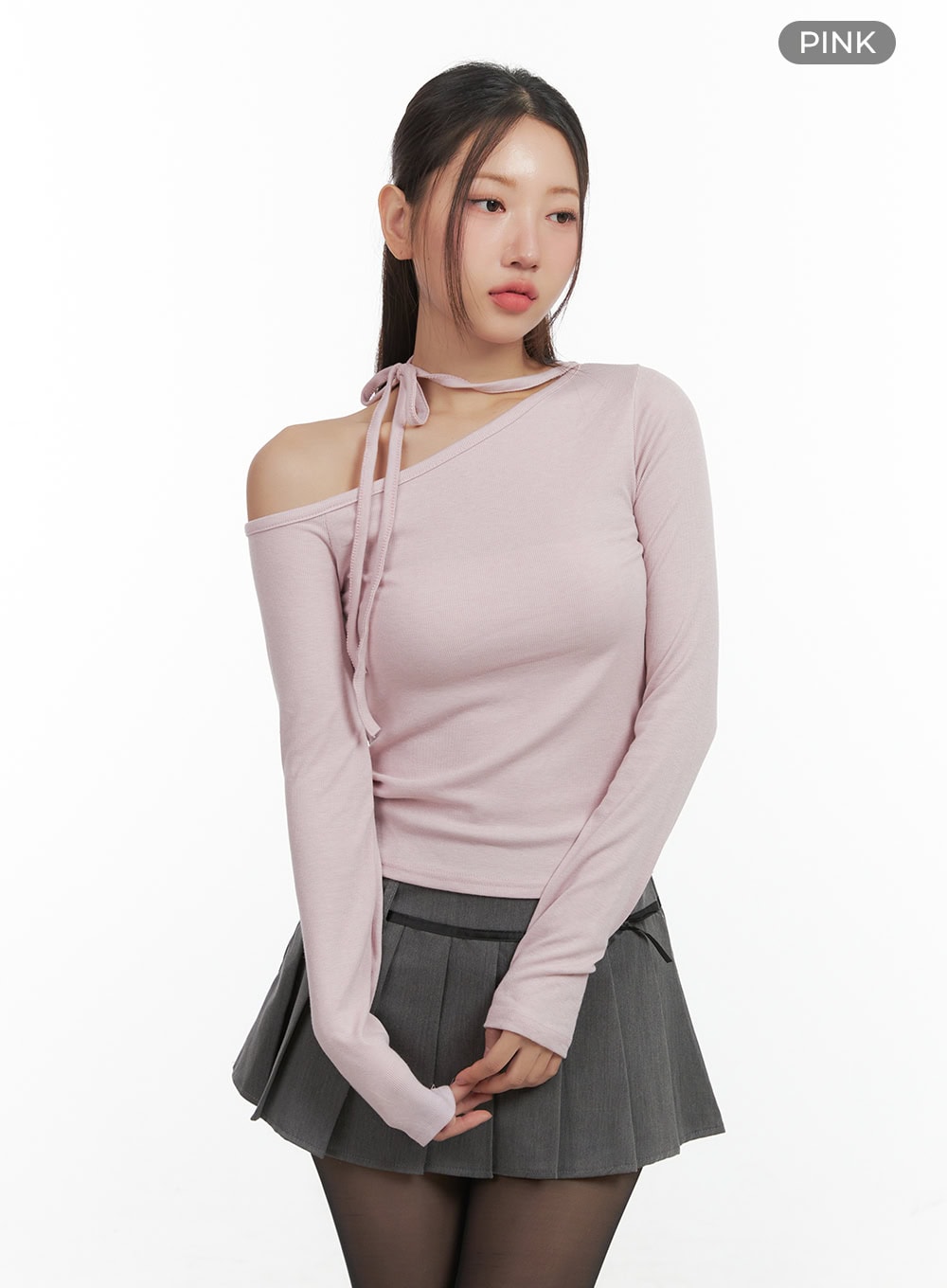 akiki ribbon one shoulder top Ⅲ/black 【公式通販】