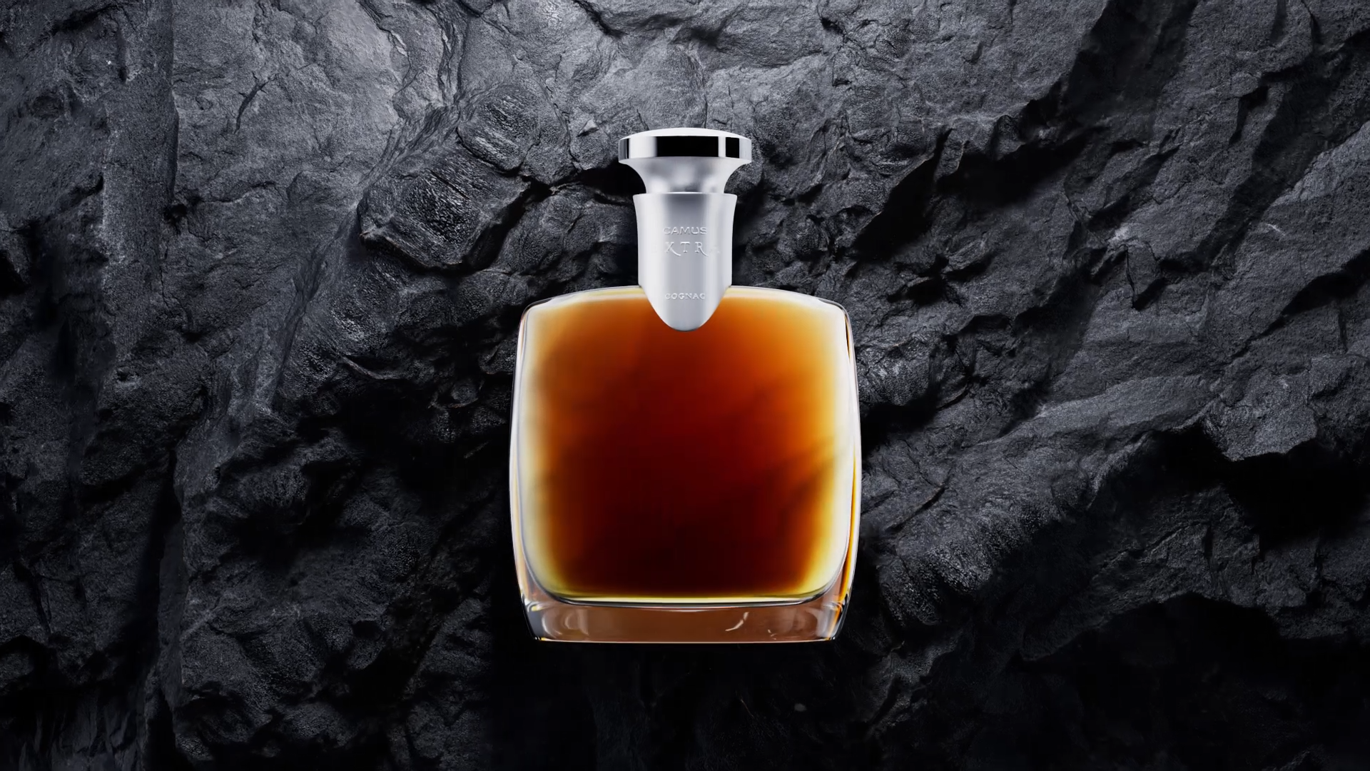 CAMUS COGNAC EXTRA - Blend of extremely rare eaux de vie