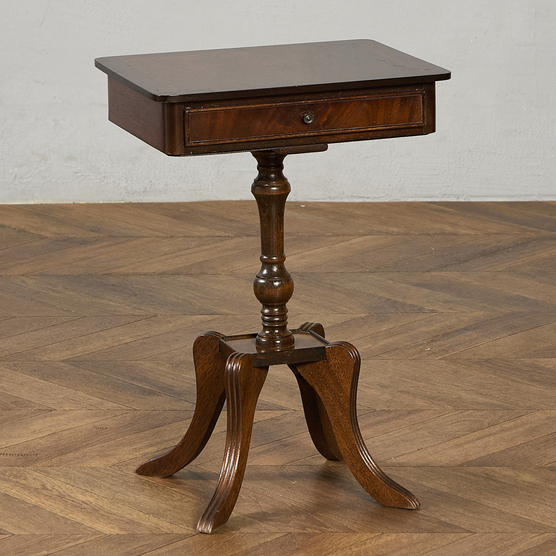 マホガニー Mahogany – camori ヴィンテージ家具・北欧インテリアの