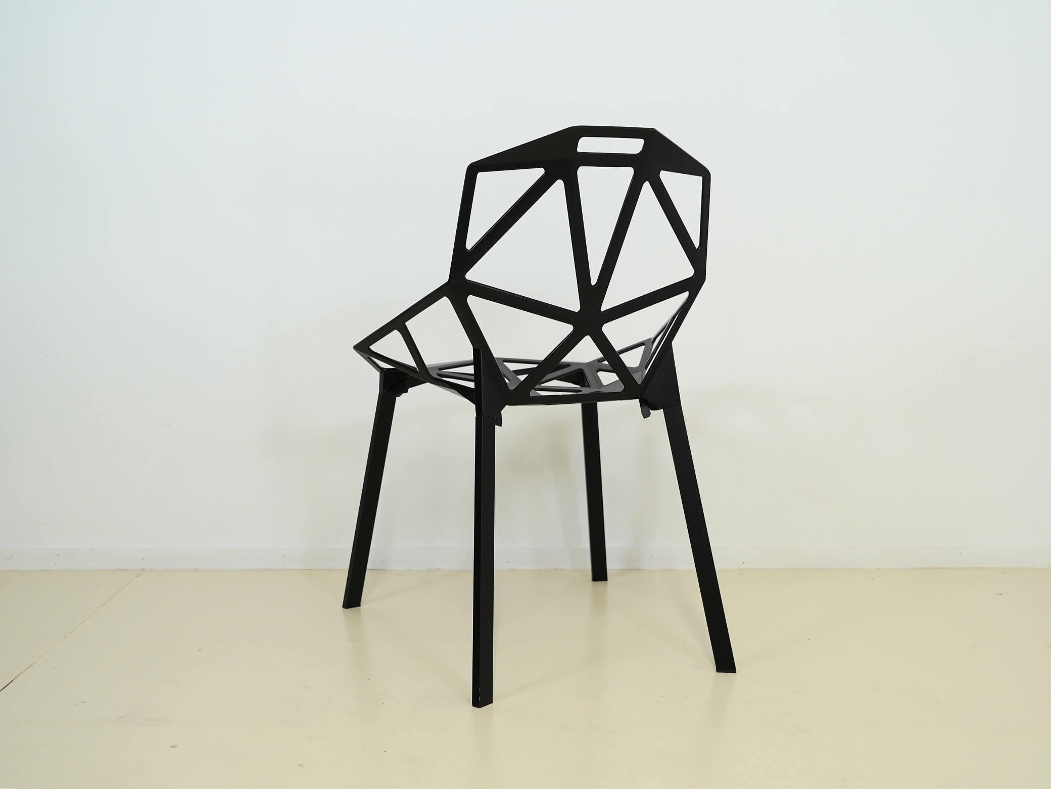 チェアワン ブラック 黒 マジス コンスタンチン・グルチッチ 中古