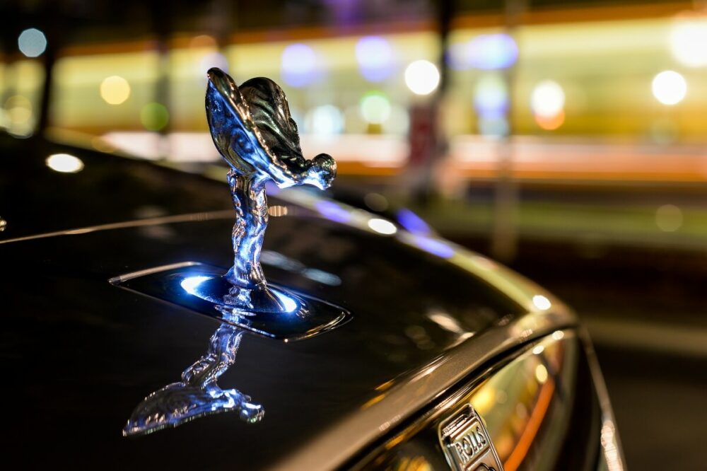 ロールス・ロイスのオーナメント「スピリット・オブ・エクスタシー」を