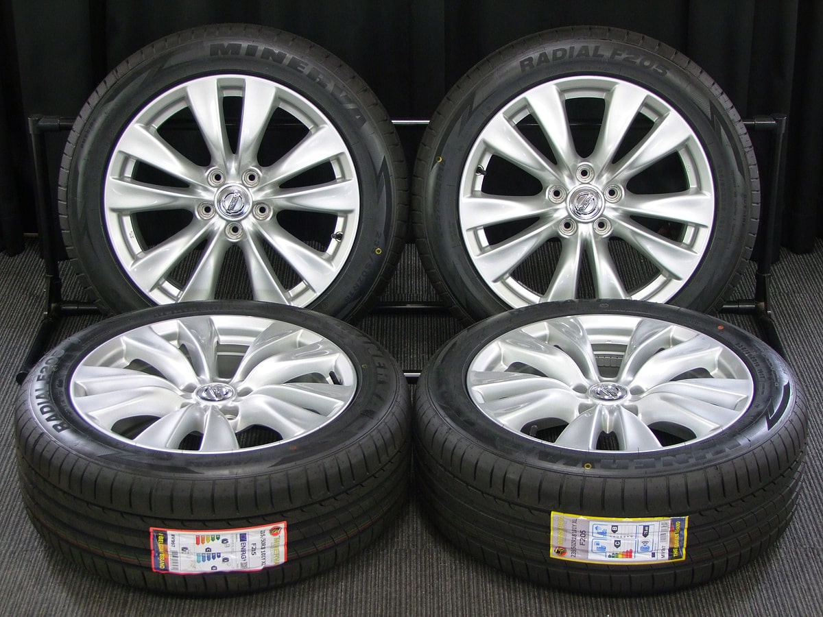 NISSAN (日産) FUGA (フーガ) 純正 18×8J(+43)PCD114.3-5H シルバー