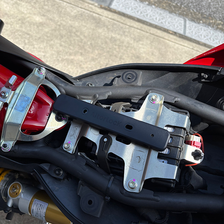 AlterLock Gen3 盗難防止アラーム GPS追跡デバイス (盗難防止ボルト