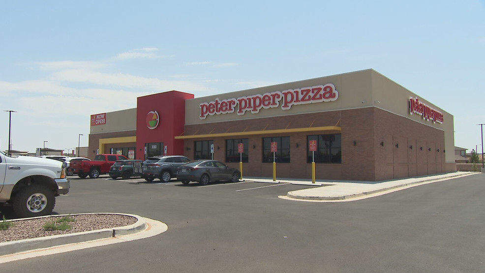 Peter Piper Pizza celebrates 16th El Paso location with fun for