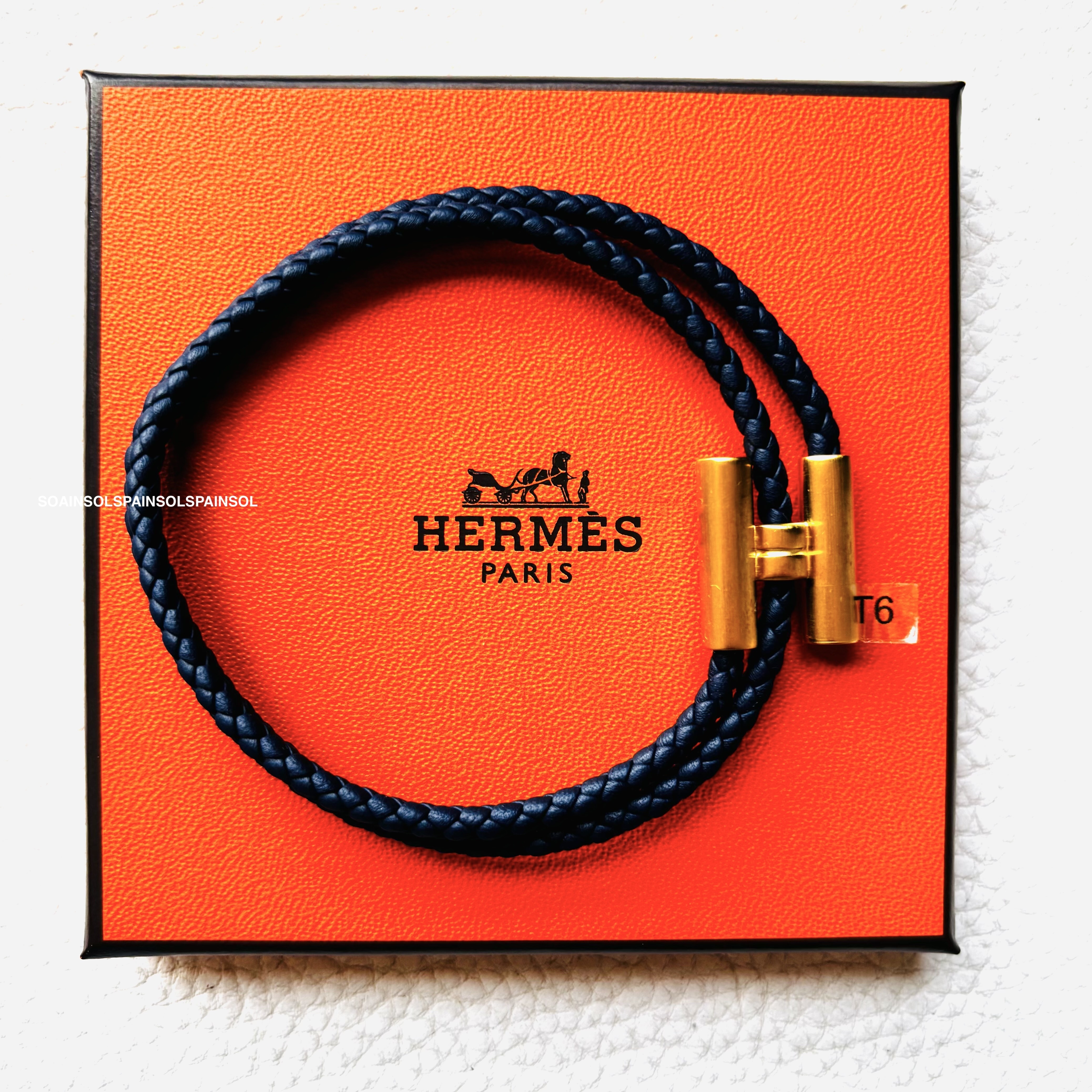 4色展開【HERMES】レザーブレスレット《トゥルニ》トレッセ♪ (HERMES