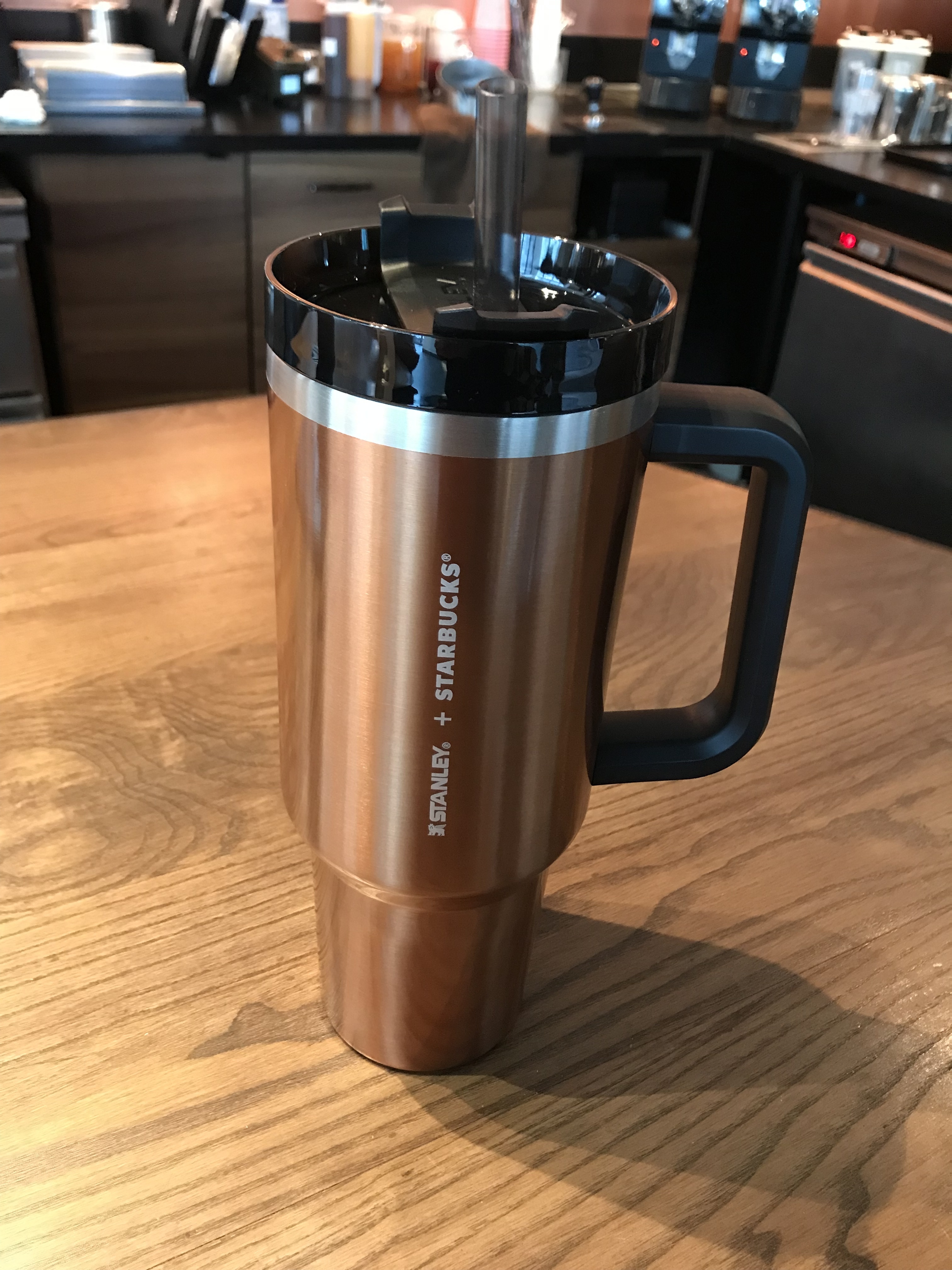 スタバ×スタンレー BIG 大 タンブラー 水筒 タイ限定 (STANLEY