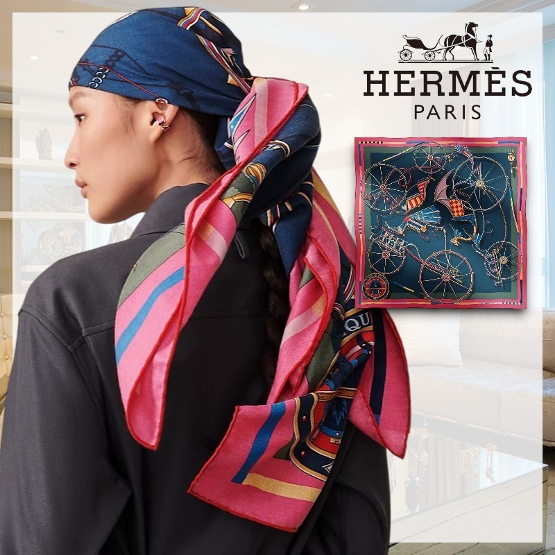 気品】HERMES《ヴォワチュール・アン・エキリーブル》スカーフ (HERMES