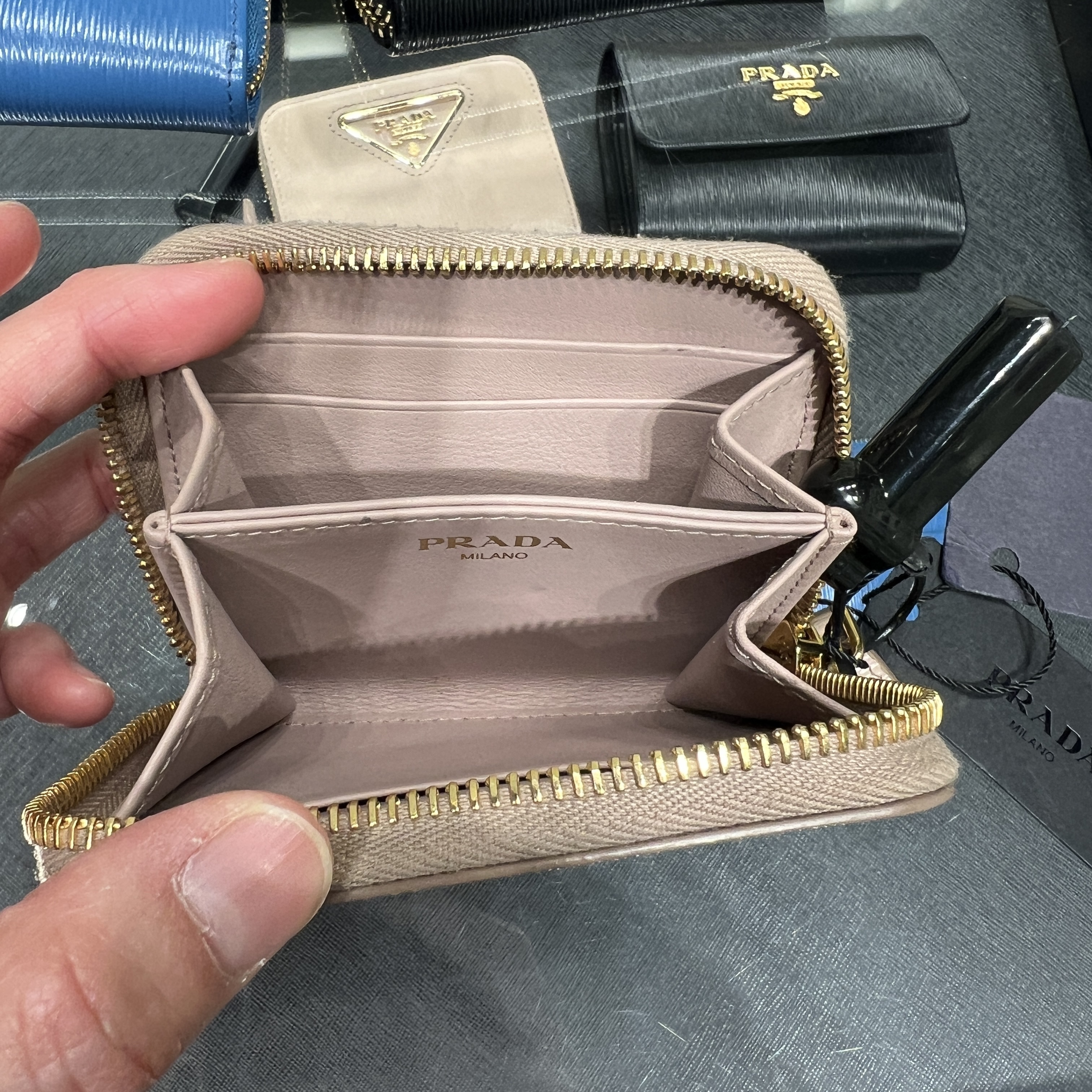 セール】PRADA プラダ ジップカード/コインケース 1MM268 (PRADA