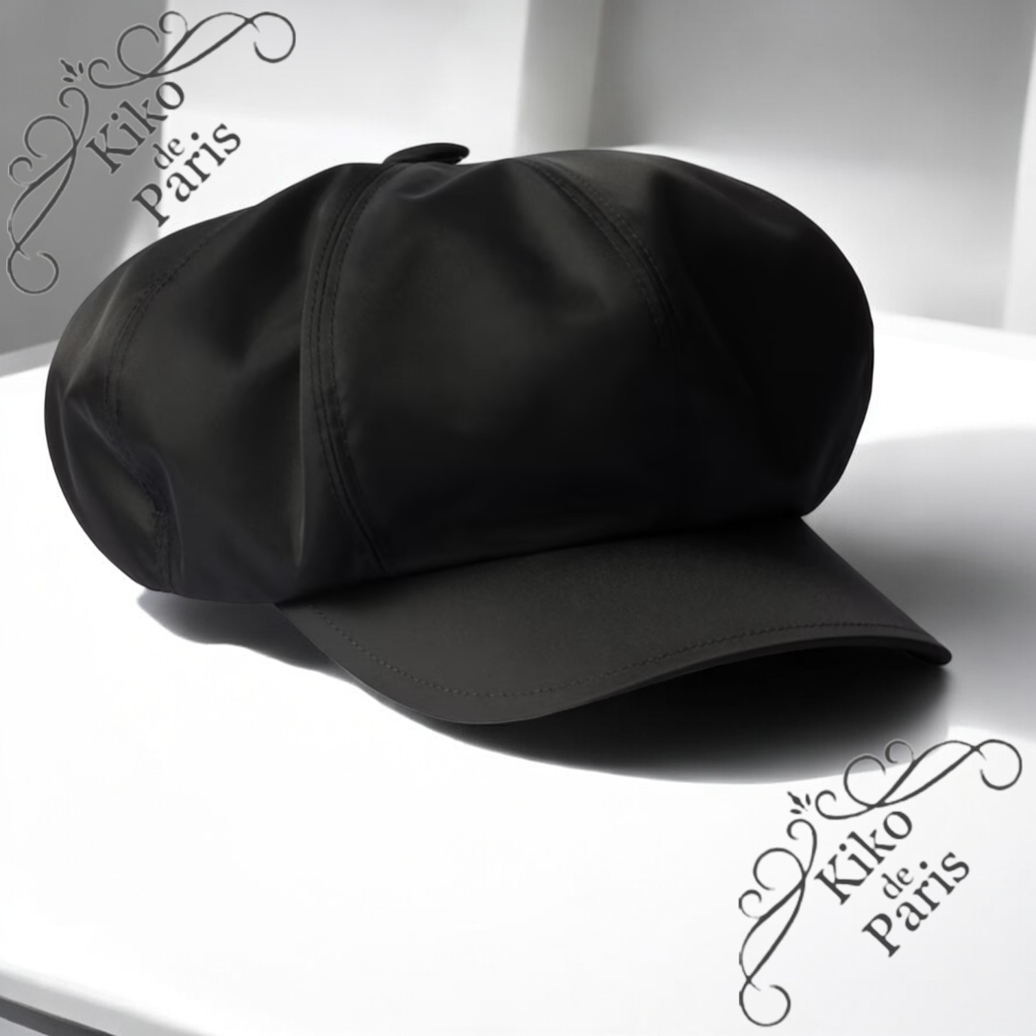 PRADA 直営店より Re-Nylon ニュース ボーイ キャップ (PRADA