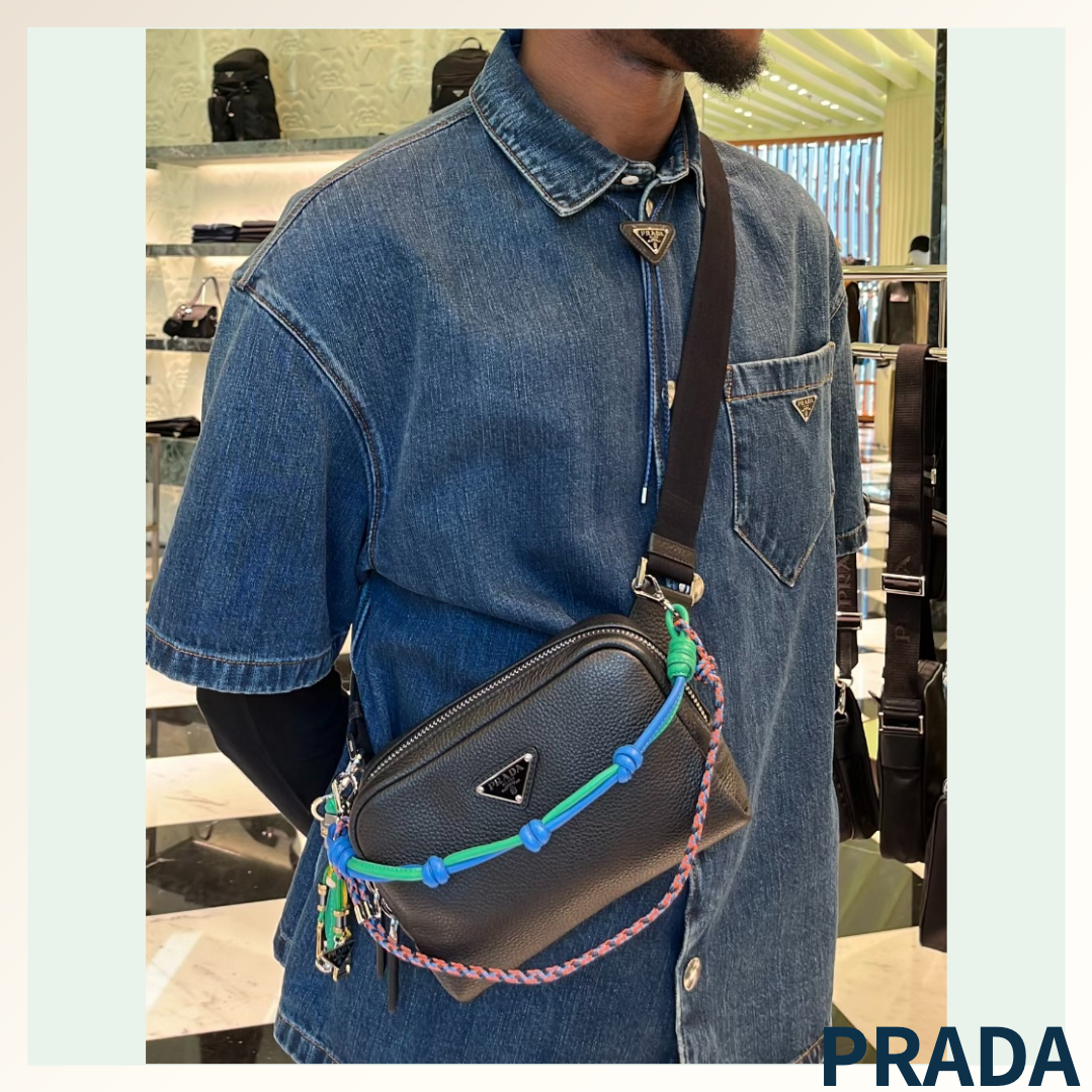 OUR's Claudeさん愛用《PRADA》ポップストリングバッグチャーム (PRADA