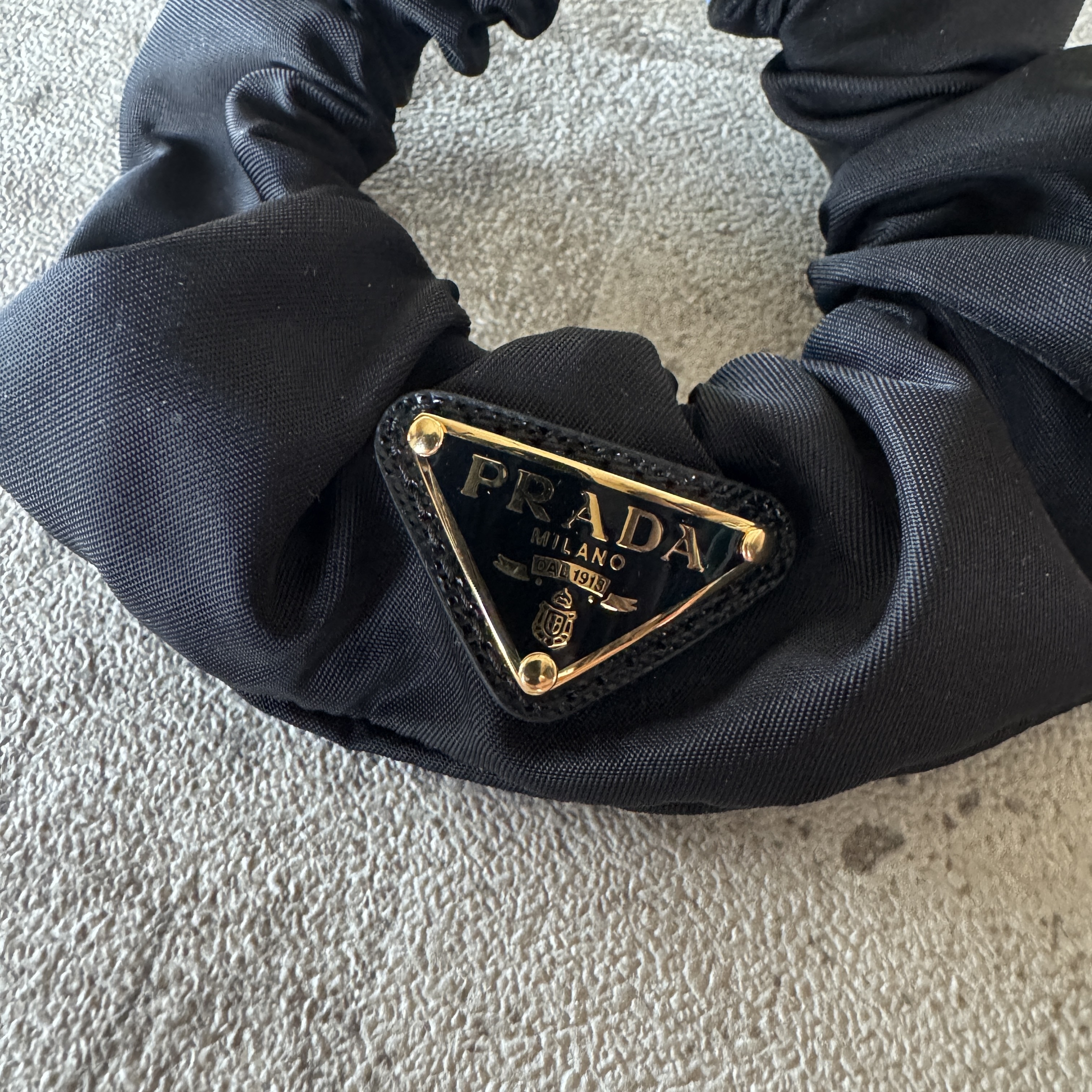 関税負担なし】PRADA プラダ Re-Nylon シュシュ (PRADA/ヘア