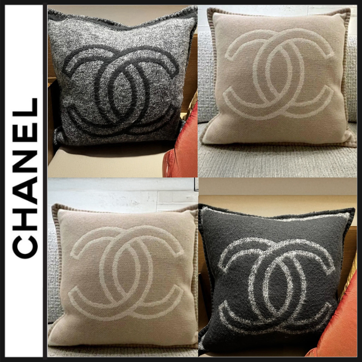 リビングもエレガントに♡CHANEL クッション (CHANEL/クッション
