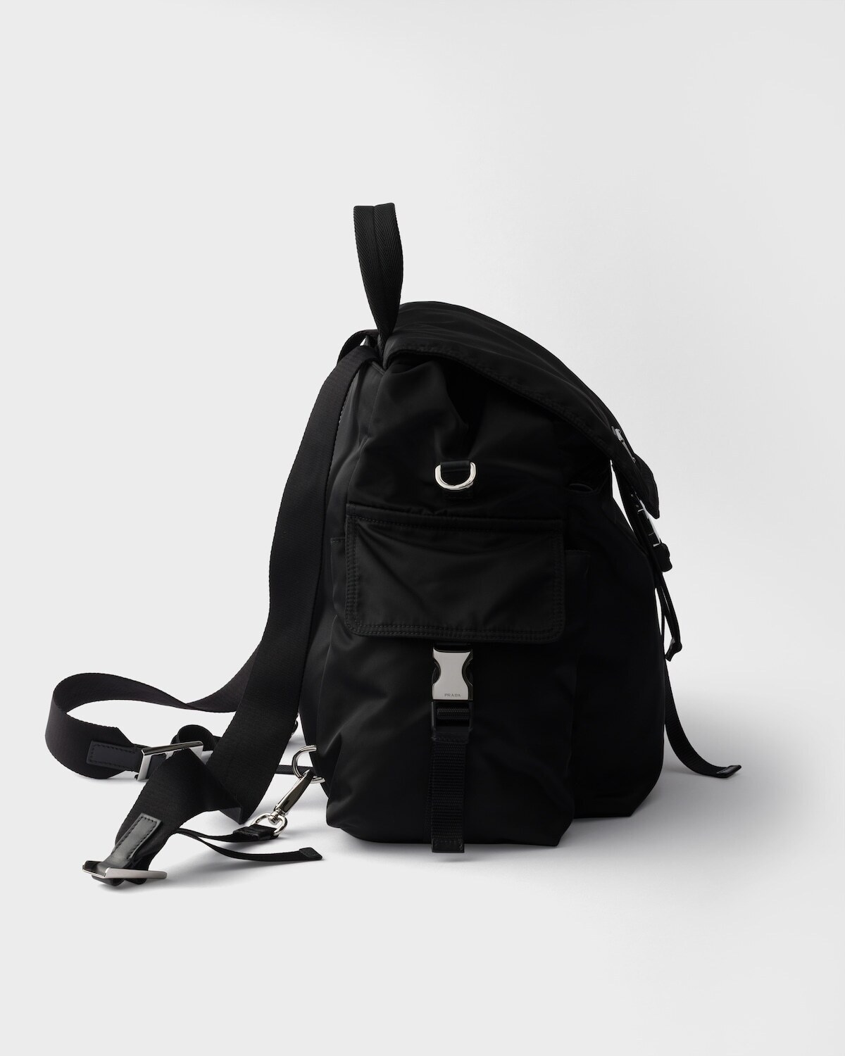 PRADA【入手困難】☆Re-Nylon レザー バックパック☆ (PRADA/バック