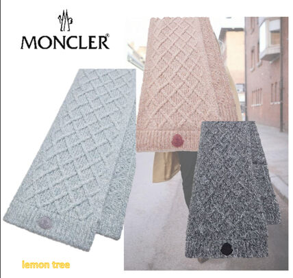 ブルー（青）系 MONCLER(モンクレール) マフラー・ストール(レディース