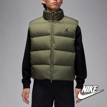 グリーン（緑）系 Nike(ナイキ) ダウンベスト(メンズ) - 海外通販のBUYMA