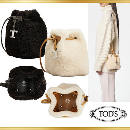リアルファー TOD'S(トッズ) バッグ・カバン(レディース) - ブランド