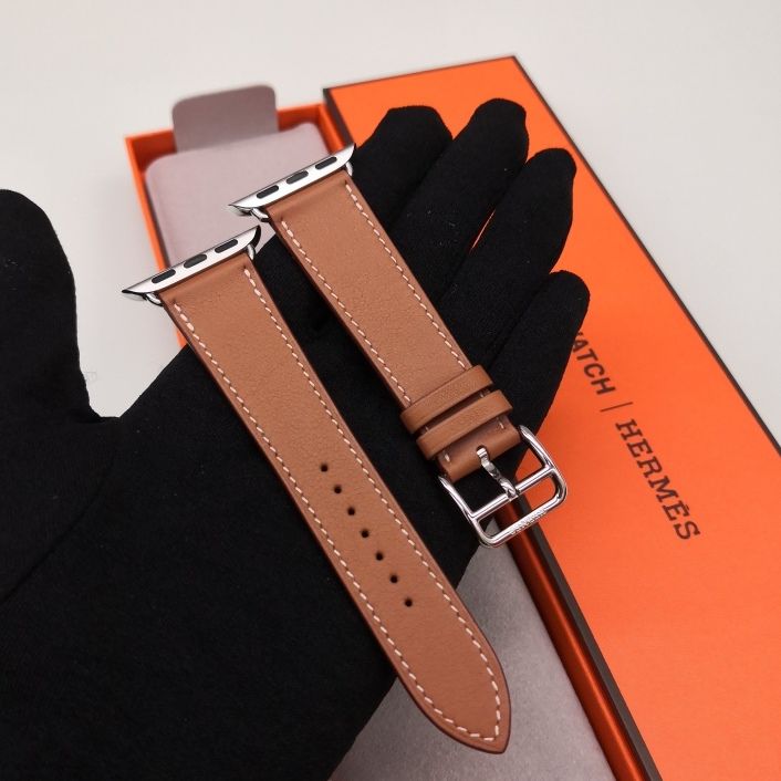 レザー仕様のHERMES(エルメス)Apple Watchバンドが廃番に！【BUYMA】