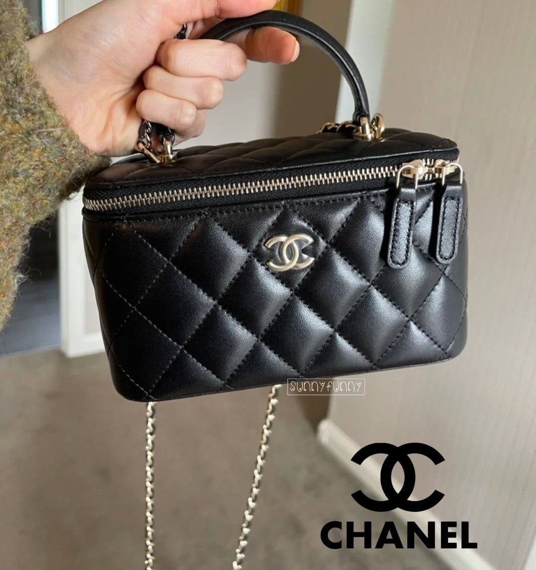 21AW最新作☆》CHANEL ヴァニティ バッグ トップハンドル 黒 (CHANEL