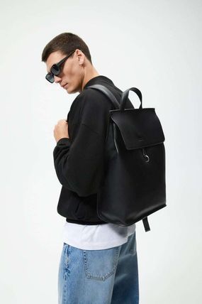完売ZARAザラフラップ ミニマルバックパック ブラック (ZARA/バック