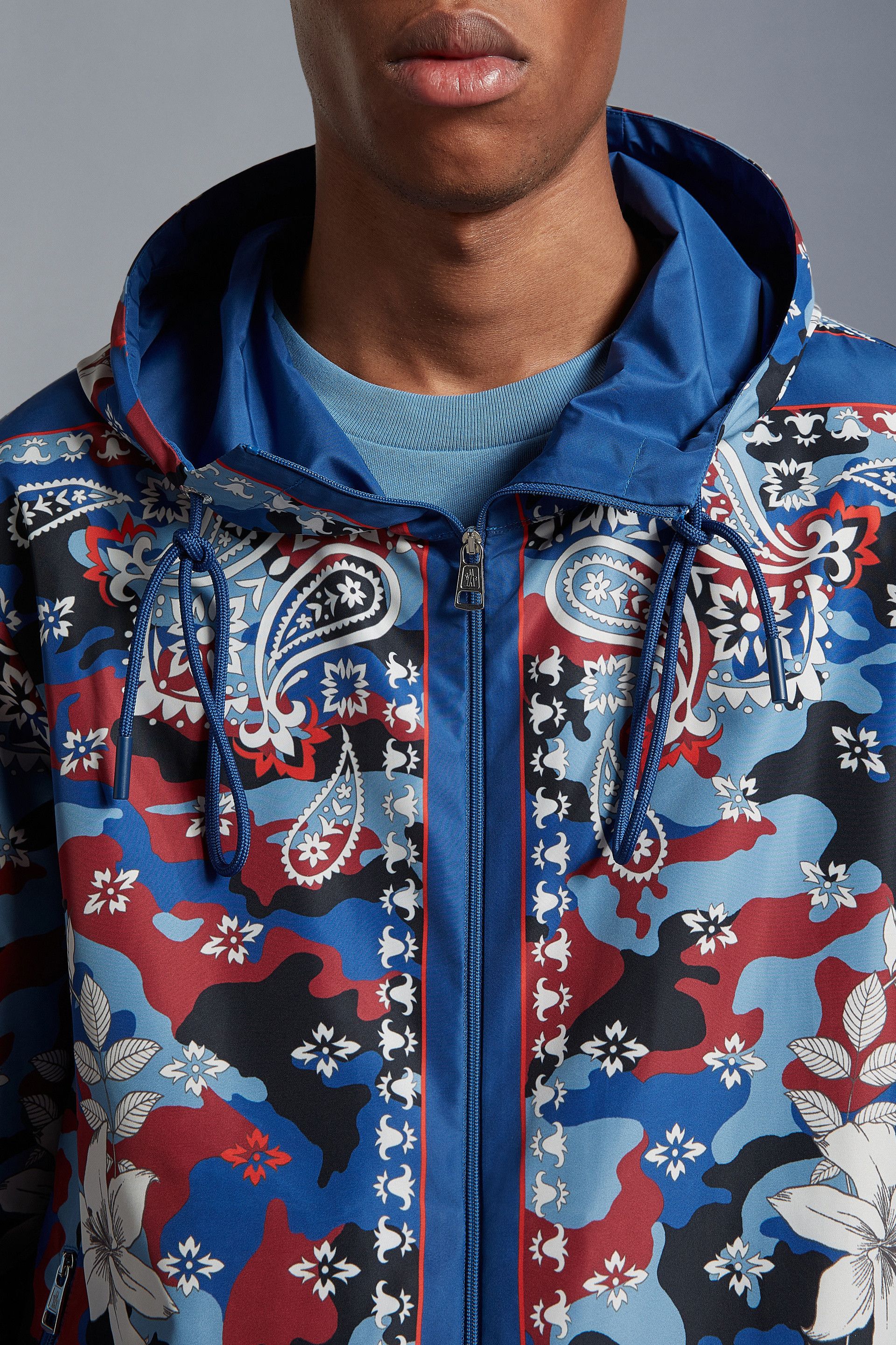MONCLER】Hotayジャケット ペイズリー 花柄 ロゴ フード 軽量 (MONCLER