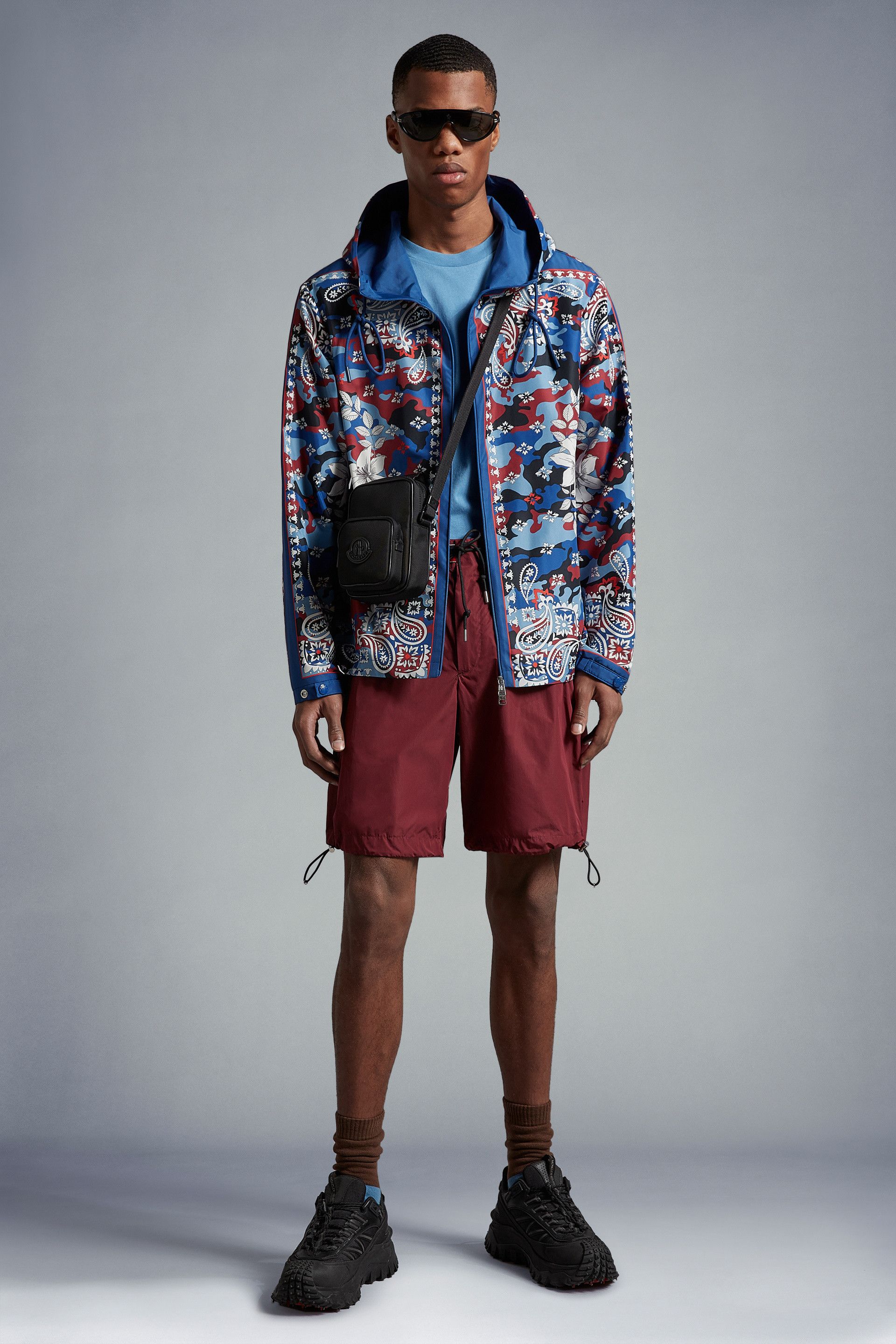 MONCLER】Hotayジャケット ペイズリー 花柄 ロゴ フード 軽量 (MONCLER