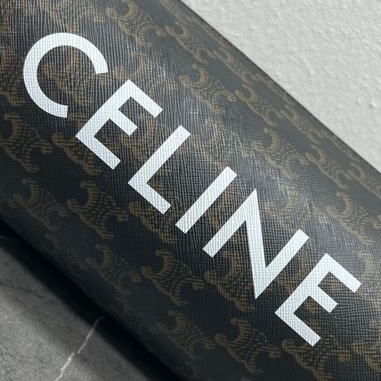 お出かけに【CELINE】シリンダーバッグ トリオンフキャンバス (CELINE