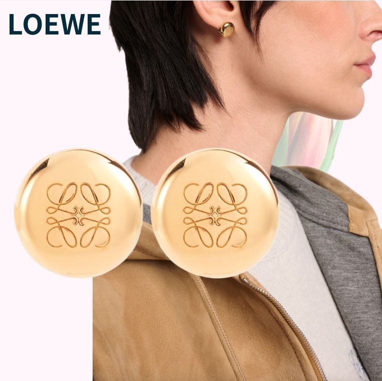 ギフトにも☆毎日つけたい☆LOEWE☆アナグラムピアス (LOEWE/ピアス