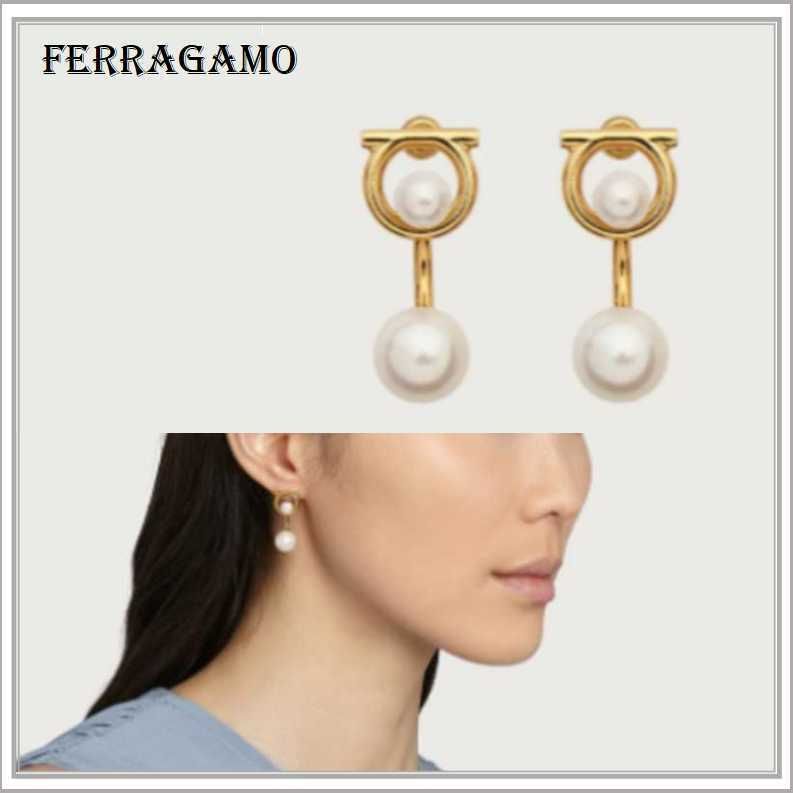 関税込】◇Ferragamo フェラガモ◇ガンチーニ パール ピアス